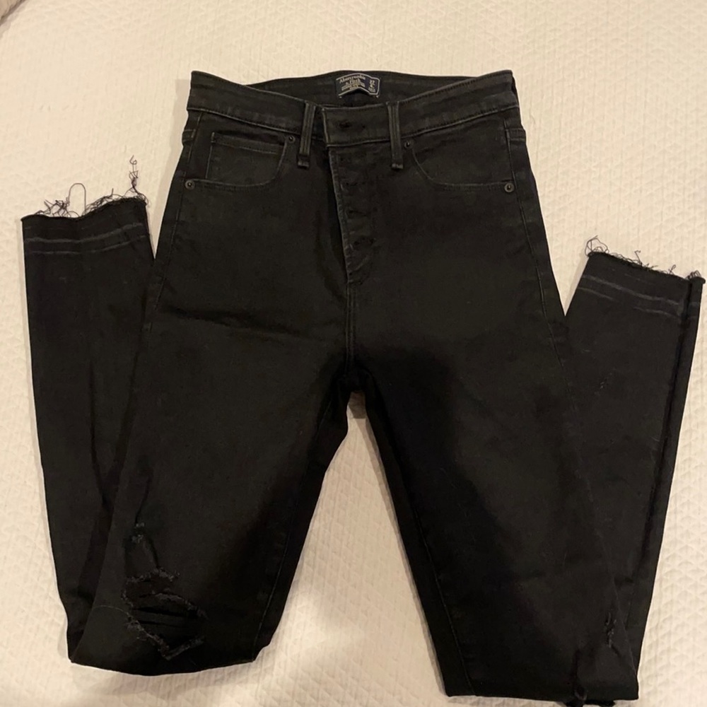 Black Abercrombie jeans